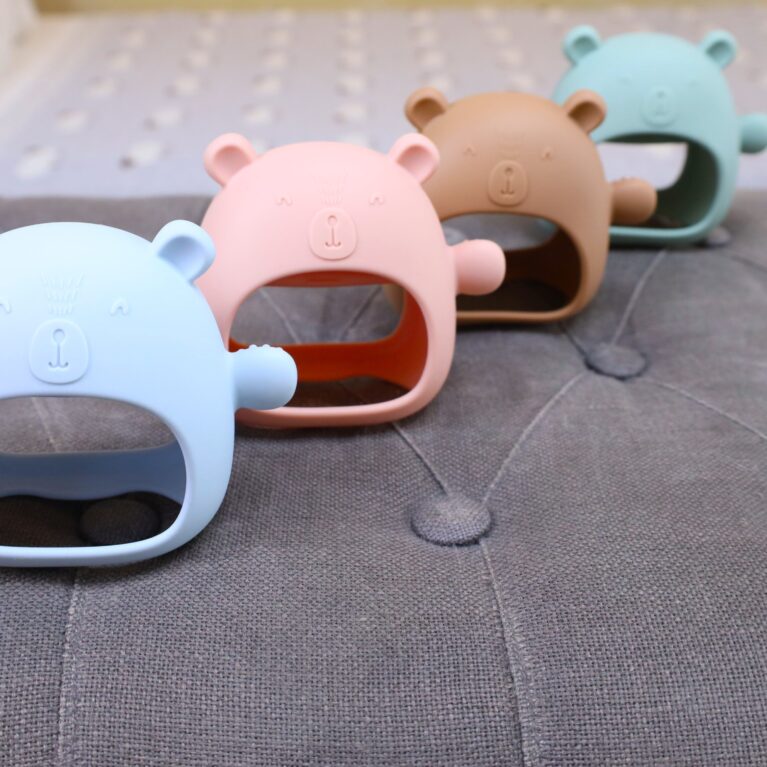 Silicone Mitten Teether Toy for Baby, Baby Teething Toy Teething Mitten for Babies, Silicone Baby Teether Toys, Baby Teethers for Toddler Infant, Baby Boy Girl Shower Gifts
